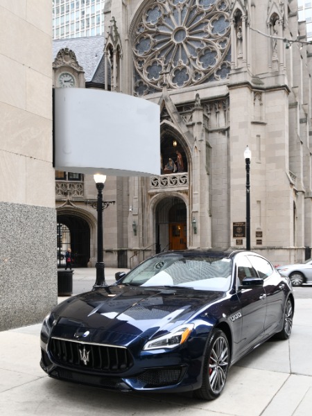 2022 Maserati Quattroporte Modena Q4