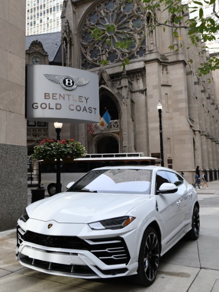 2020 Lamborghini Urus 