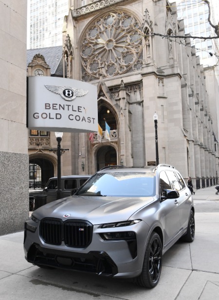 2023 BMW X7 M60i