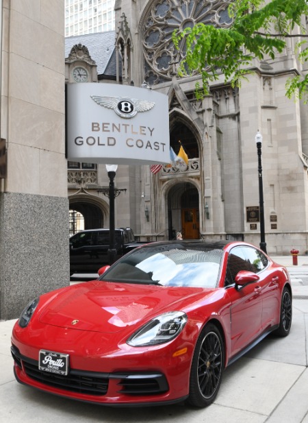 2018 Porsche Panamera 