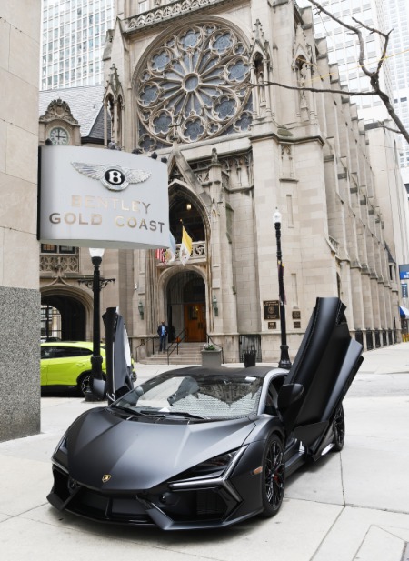2024 Lamborghini Revuelto 