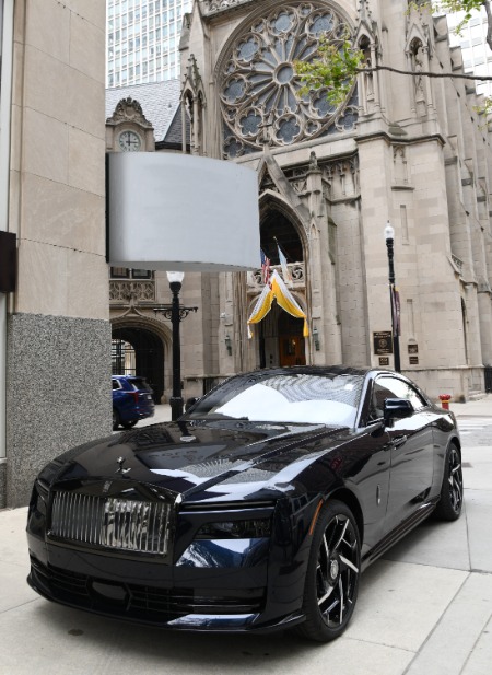 2025 Rolls-Royce Black Badge Spectre 