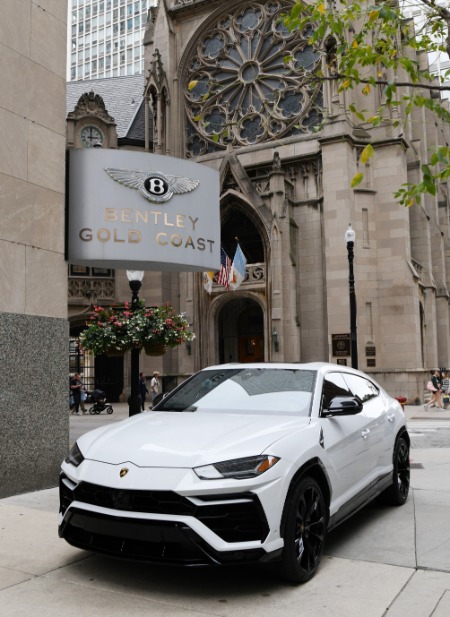 2022 Lamborghini Urus 