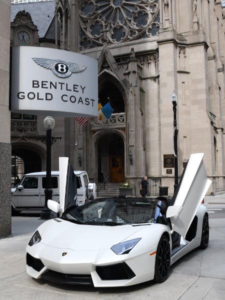 2014 Lamborghini Aventador Roadster LP 700-4 Roadster