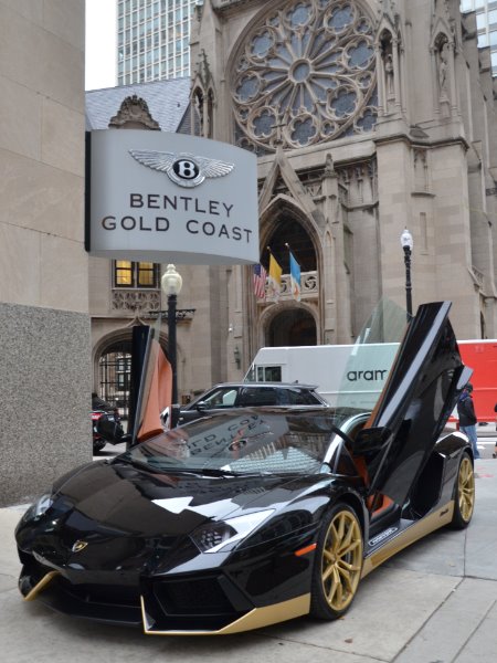 2017 Lamborghini Aventador LP 700-4