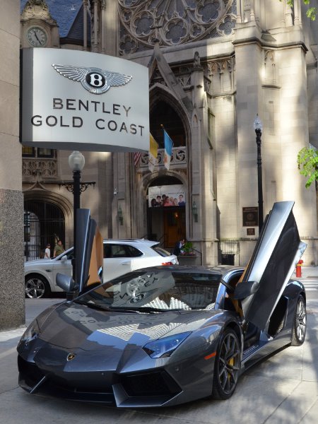 2015 Lamborghini Aventador LP 700-4