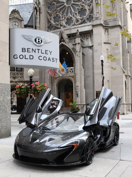 2015 McLaren P1 