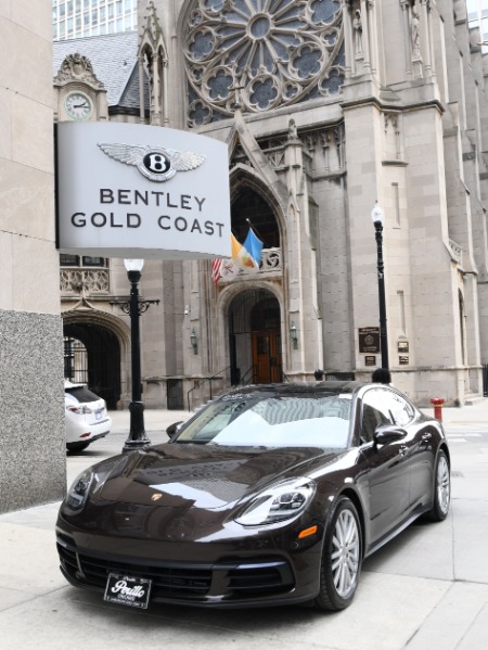 2018 Porsche Panamera 